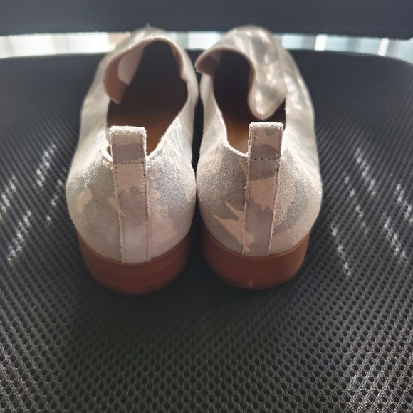 Susina Camo leather loafers size 7 1/2 - Picture 3 of 7